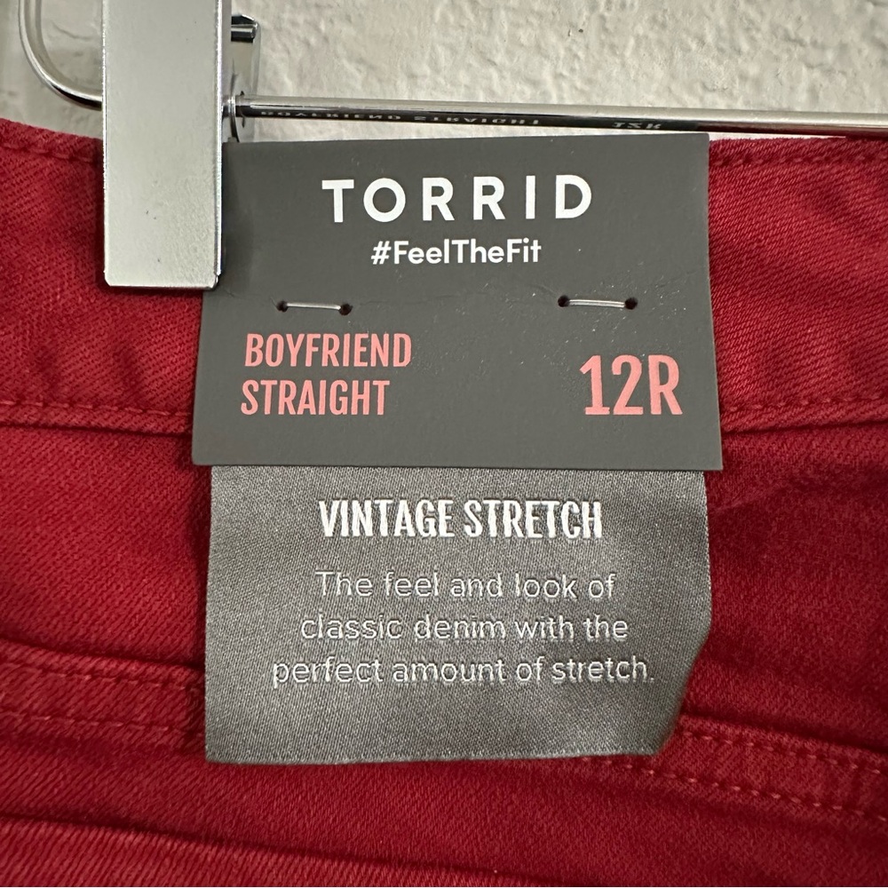 NWT Torrid Boyfriend Straight Vintage Stretch Mid-Rise Jean - Size: 12 - Picture 9 of 9